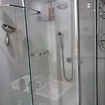 Apartamento bem decorado e localizado - Copacabana